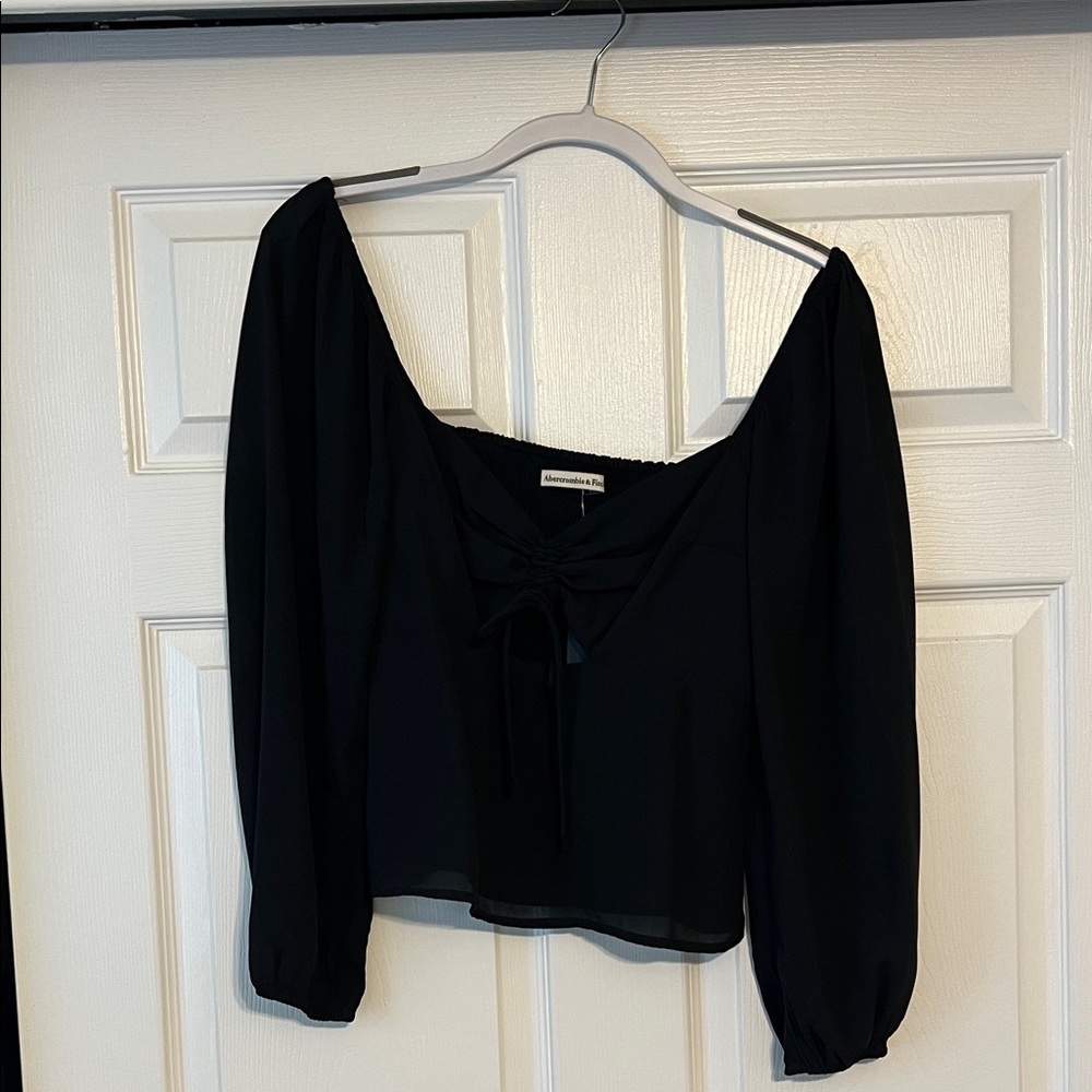 Abercrombie & Fitch Black Long Sleeve Blouse
